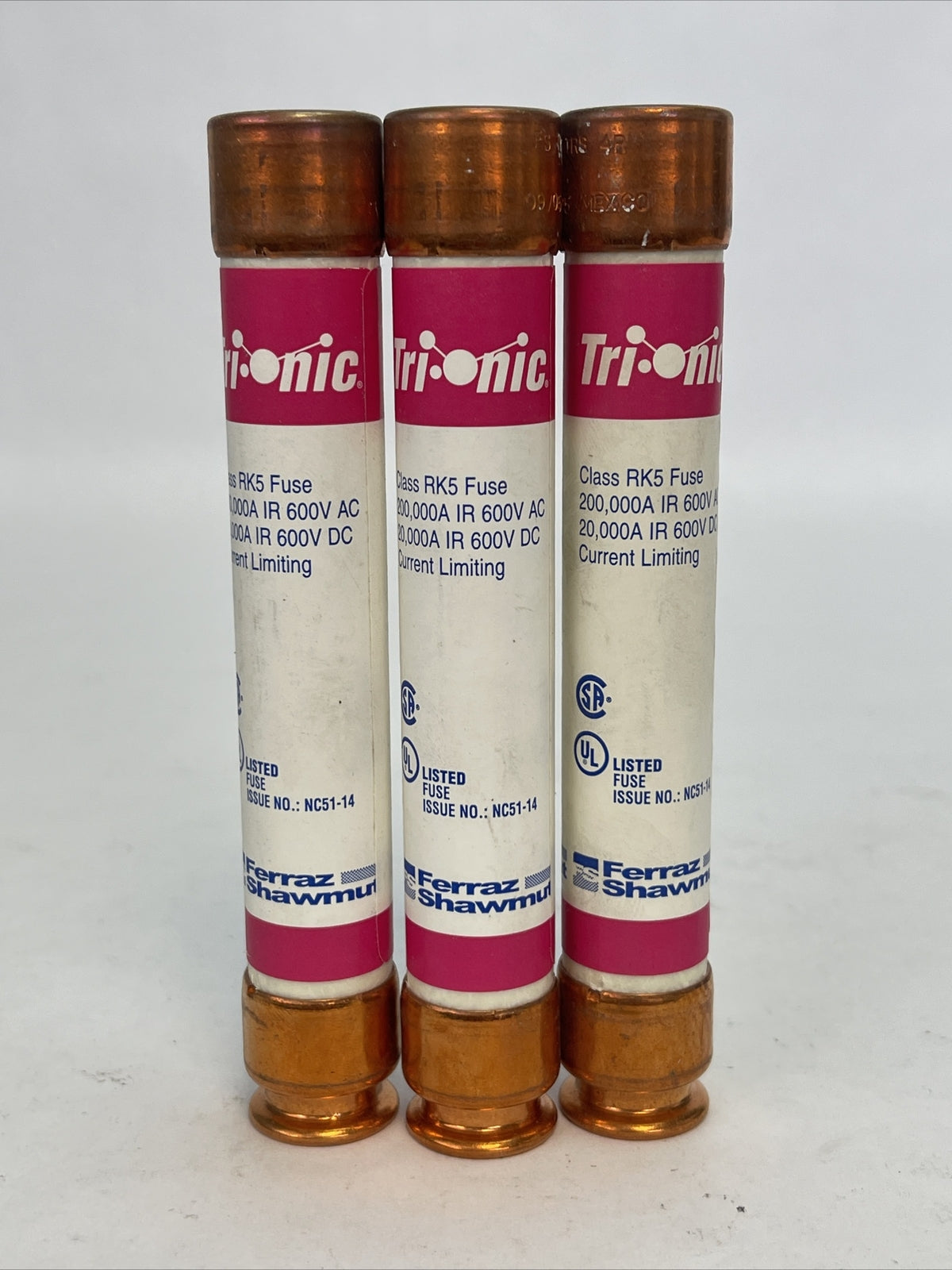FERRAZ SHAWMUT TRS4R TRI-ONIC TIME DELAY FUSE 600V AC/DC 4AMP (LOT OF 3)