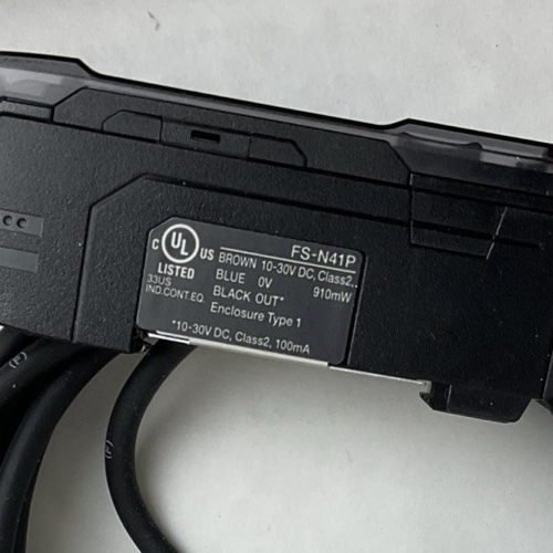 KEYENCE FS-N41P FIBER OPTIC CABLE 10-30VDC