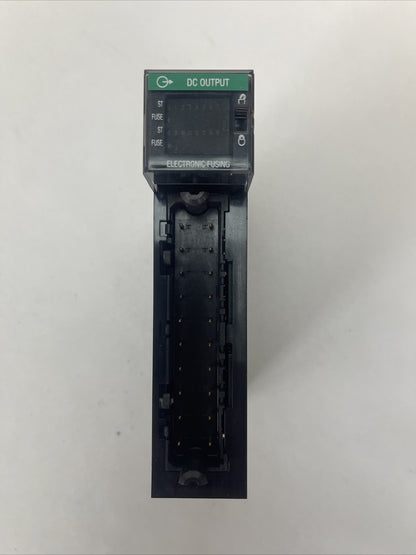 ALLEN BRADLEY 1756-OB16E DC DEFUSED OUT 16PT 24VDC CAT REV H01 SER A F/W REV 2.4