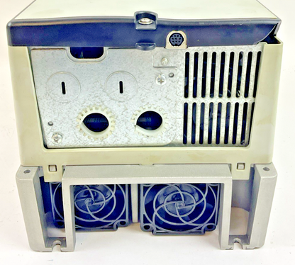 ALLEN BRADLEY 20AD014A0AYNANC0 POWERFLEX AC DRIVE SER.A 480V FRM:5.001 10HP