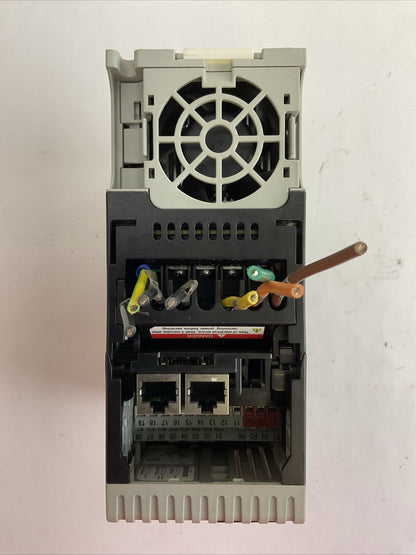 ALLEN BRADLEY 25B-D1P4N114 AC DRIVE FRN 5.001 OUTPUT 0-460VAC SER A POWERFLEX
