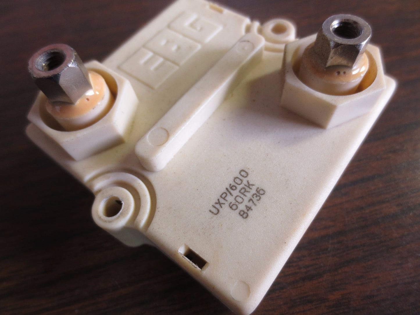 EBG UXP/600 60RK 84736 POWER RESISTOR - 600W