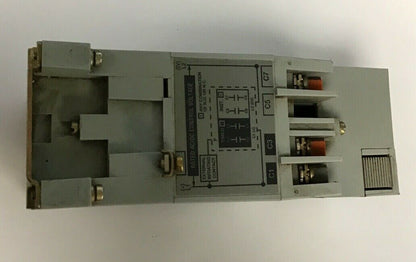 ALLEN BRADLEY 700-RTC11110U1 TIMING RELAY SER.A 110/120VAC 50/60HZ  120VDC
