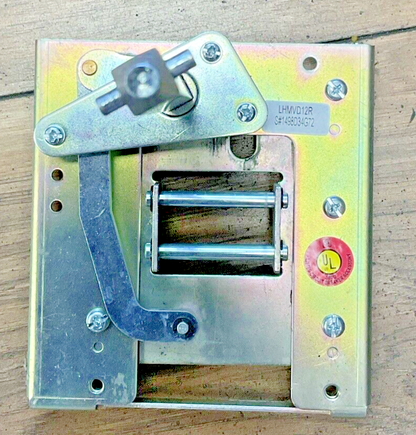 CUTLER HAMMER LHMVD12R OPERATOR MECHANISM