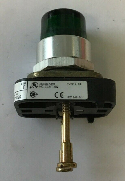 ALLEN BRADLEY 800T-PT16  120V SER. T 50/60HZ PUSH BUTTON/GREEN