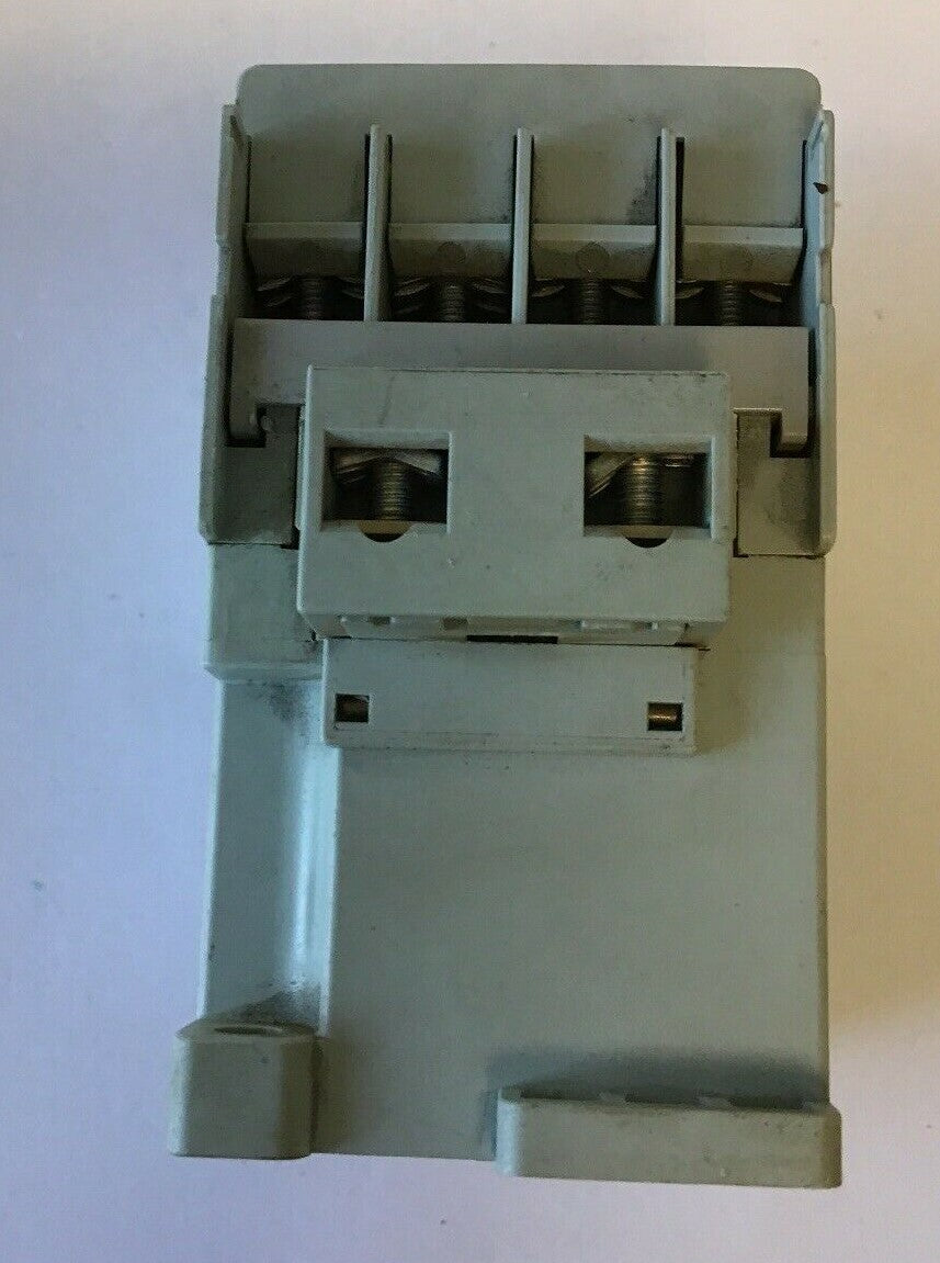 ALLEN BRADLEY 700-CFM400* SER. A  CONTACTOR CONTROL RELAY 600VAC 20A
