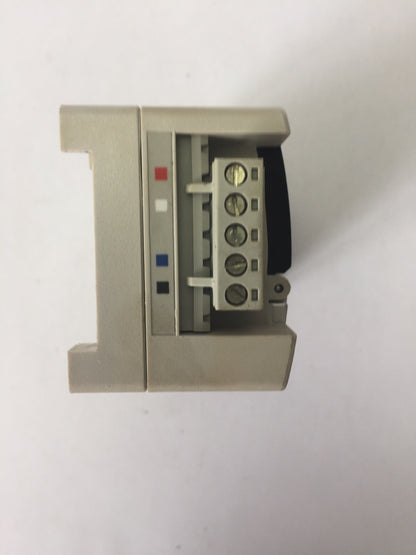 ALLEN BRADLEY 1790D-T8BV8B COMPACT BLOCK LDX SER C F/W REV 2.002 24VDC 0.5A 8