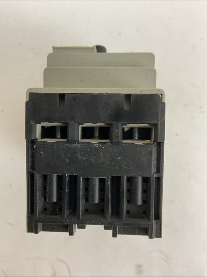 ALLEN BRADLEY 140M-C2T-B25 SER C MOTOR CIRCUIT BREAKER 1.6-2.5A 140M-C-AFA11