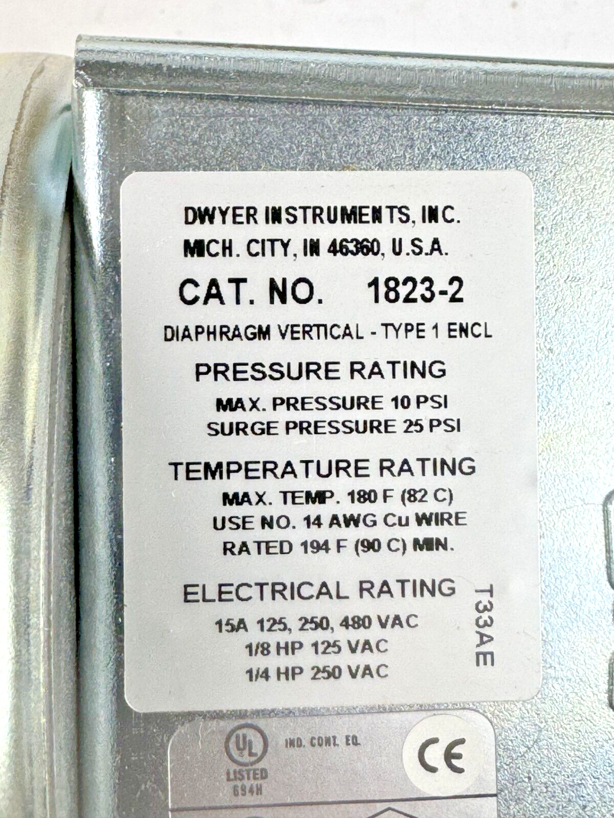 DWYER - 1823-2 - PRESSURE SWITCH - 15A 125/ 480 VAC 1/8 HP - SERIES 1800