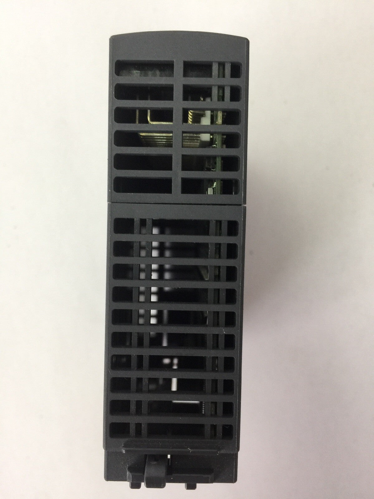 MITSUBISHI QY42P OUTPUT UNIT MELSEC-Q 12/24VDC 0.1A 5VDC 0.15A