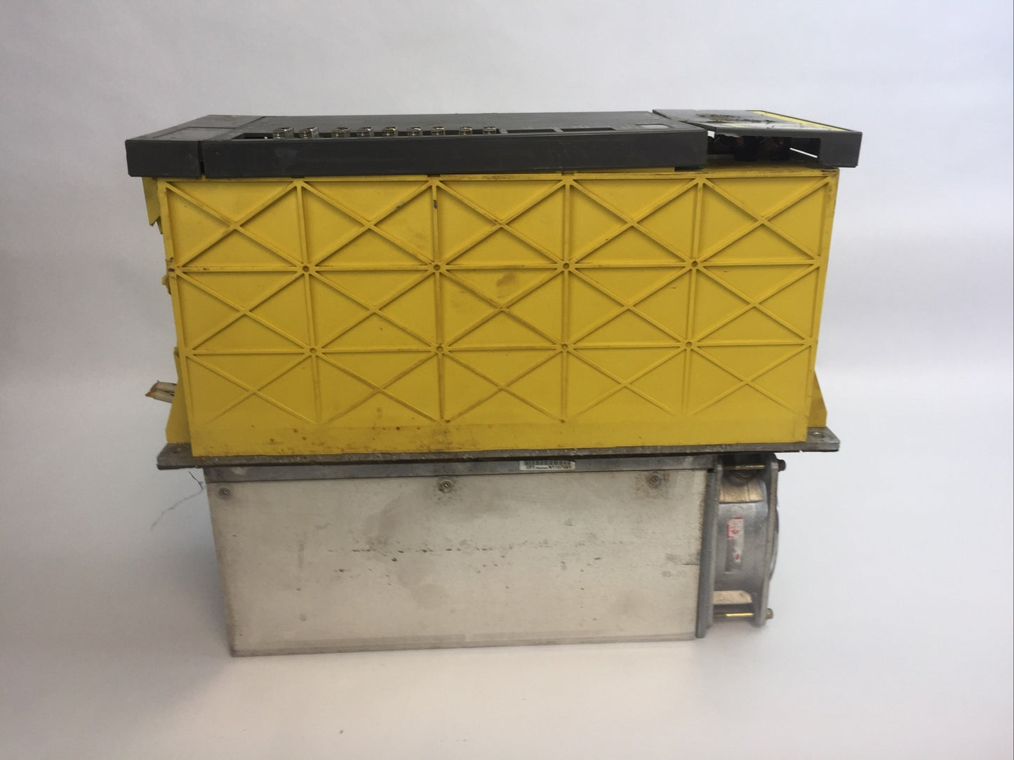 FANUC A06B-6088-H222#H500 SPINDLE AMPLIFIER MODULE INPUT 325VDC OUTPUT 230VAC