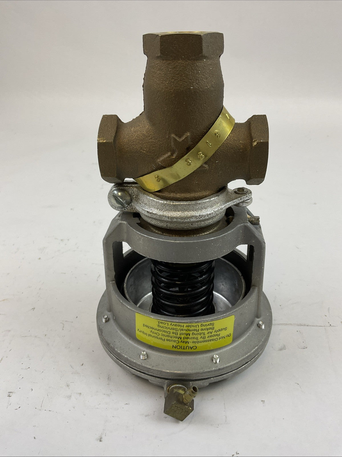 JOHNSON CONTROLS V-6139-2 AIR SWITCHING VALVE 1/2" MIXING VALVE