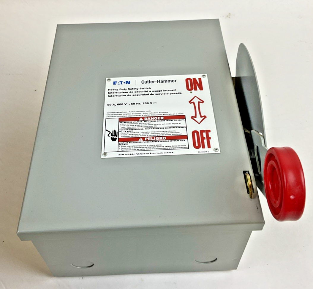 CUTLER HAMMER DH362UGK-RS HEAVY DUTY SAFETY SWITCH 60A 600V 3P NON FUSIBLE TYPE1