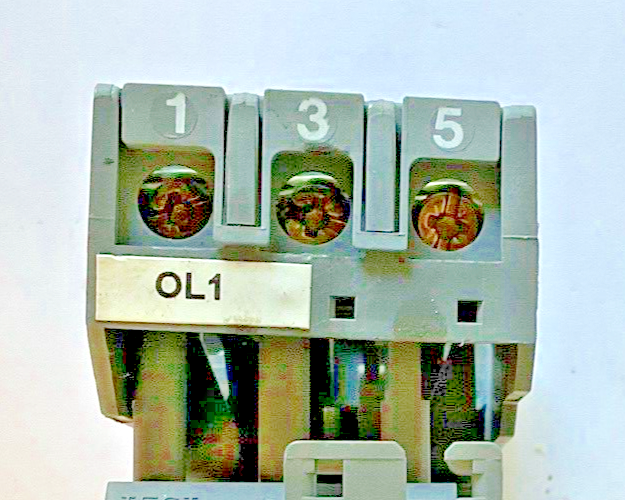 ABB TA25 OVERLOAD RELAY WITH AUX CONTACT 10A 690V