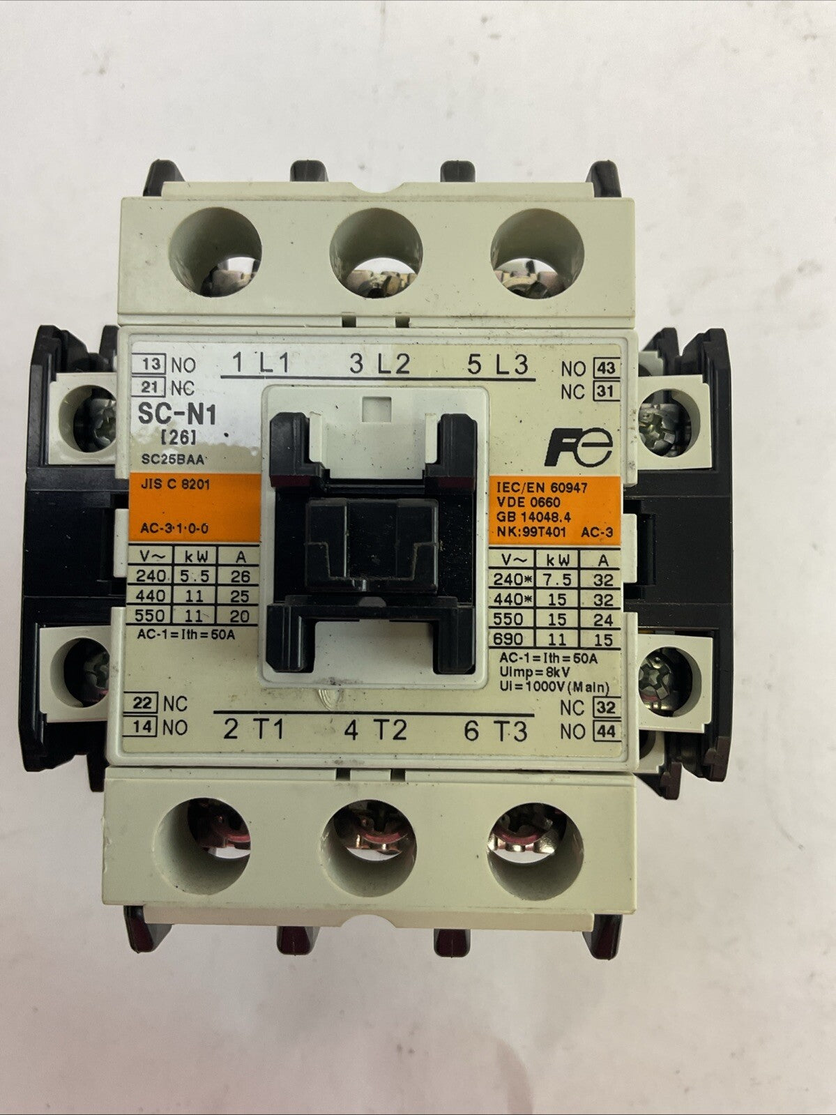 FUJI SC-N1 SC25BAA CONTACTOR 3NC0T 600VAC 3PH 25HP COIL 220-240V 60HZ