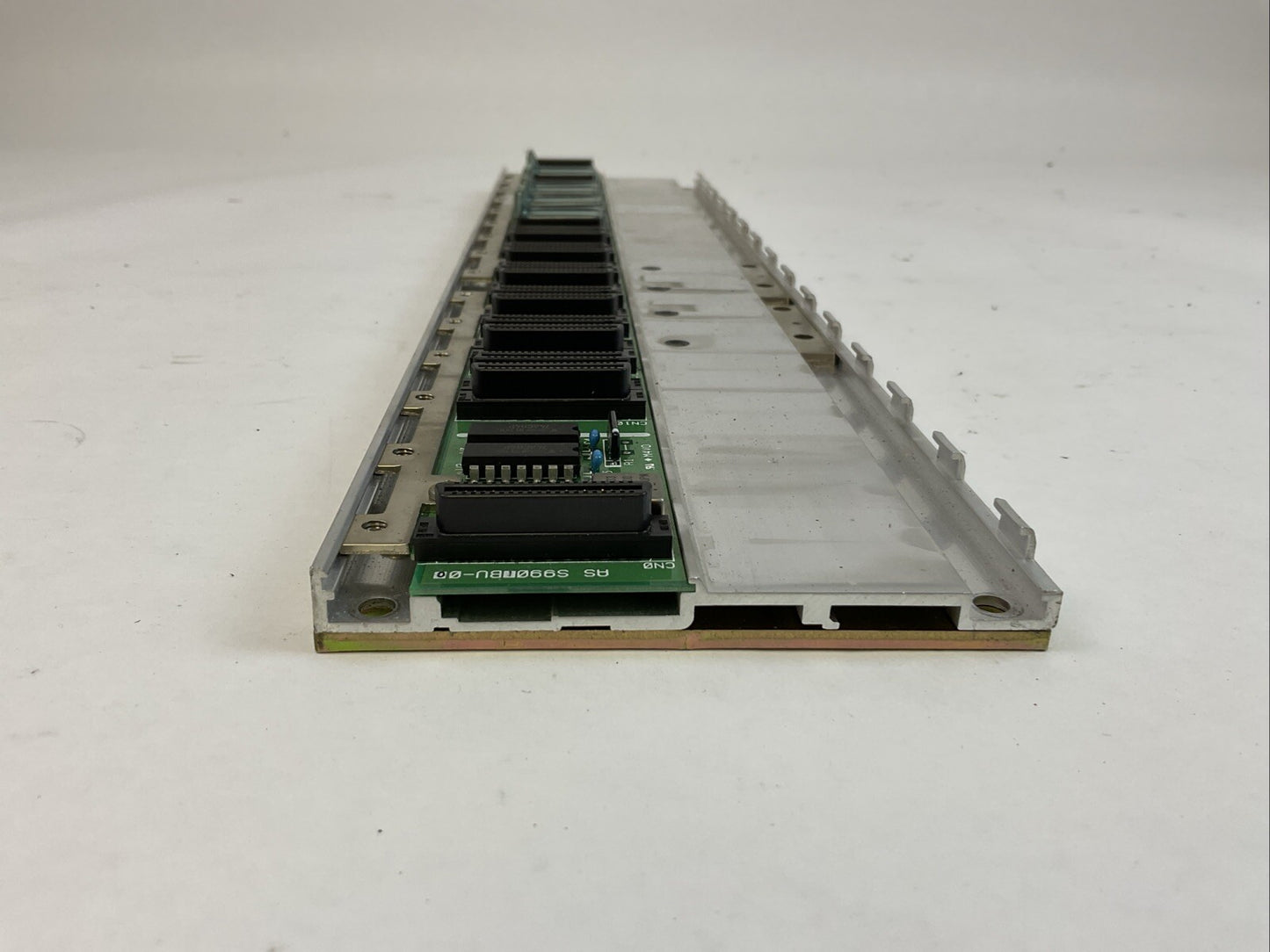 YOKOGAWA F3BU13-2N 13-SLOT PLC MODULE RACK