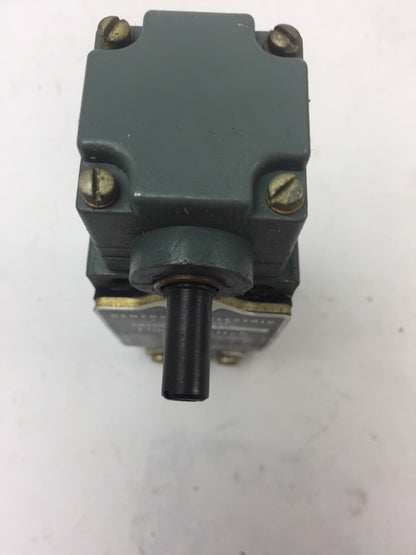 GE CR115G11110 LIMIT SWITCH 600 V