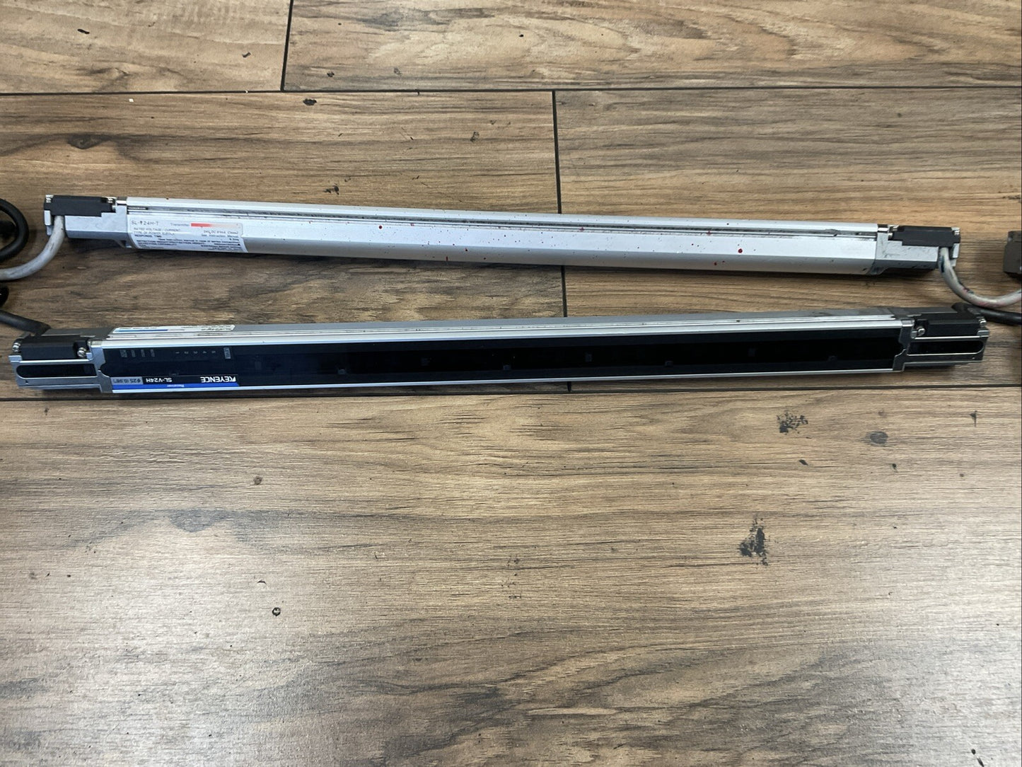 KEYENCE SL-V12H-T SL-V24H-T SL-V12H-R SL-V24H-R LIGHT CURTAIN VER 3 24VDC