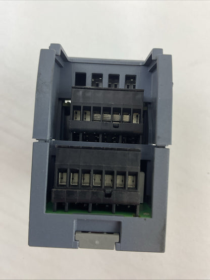 SIEMENS 1P 6ES7 223-1PH32-0XB0 SIMATIC S7-1200 SM 1223 DC/RLY I/O MODULE