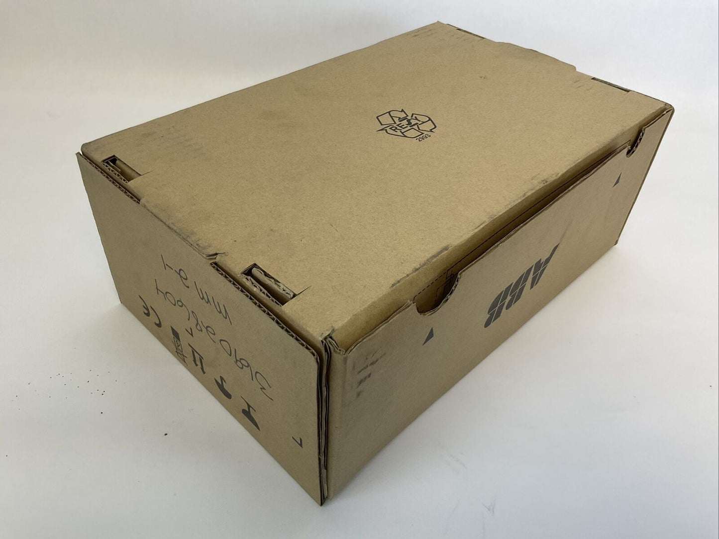 ABB ACS355-03U-08A8-4 MICHINERY DRIVE SOFTWARE VERSION 5.100