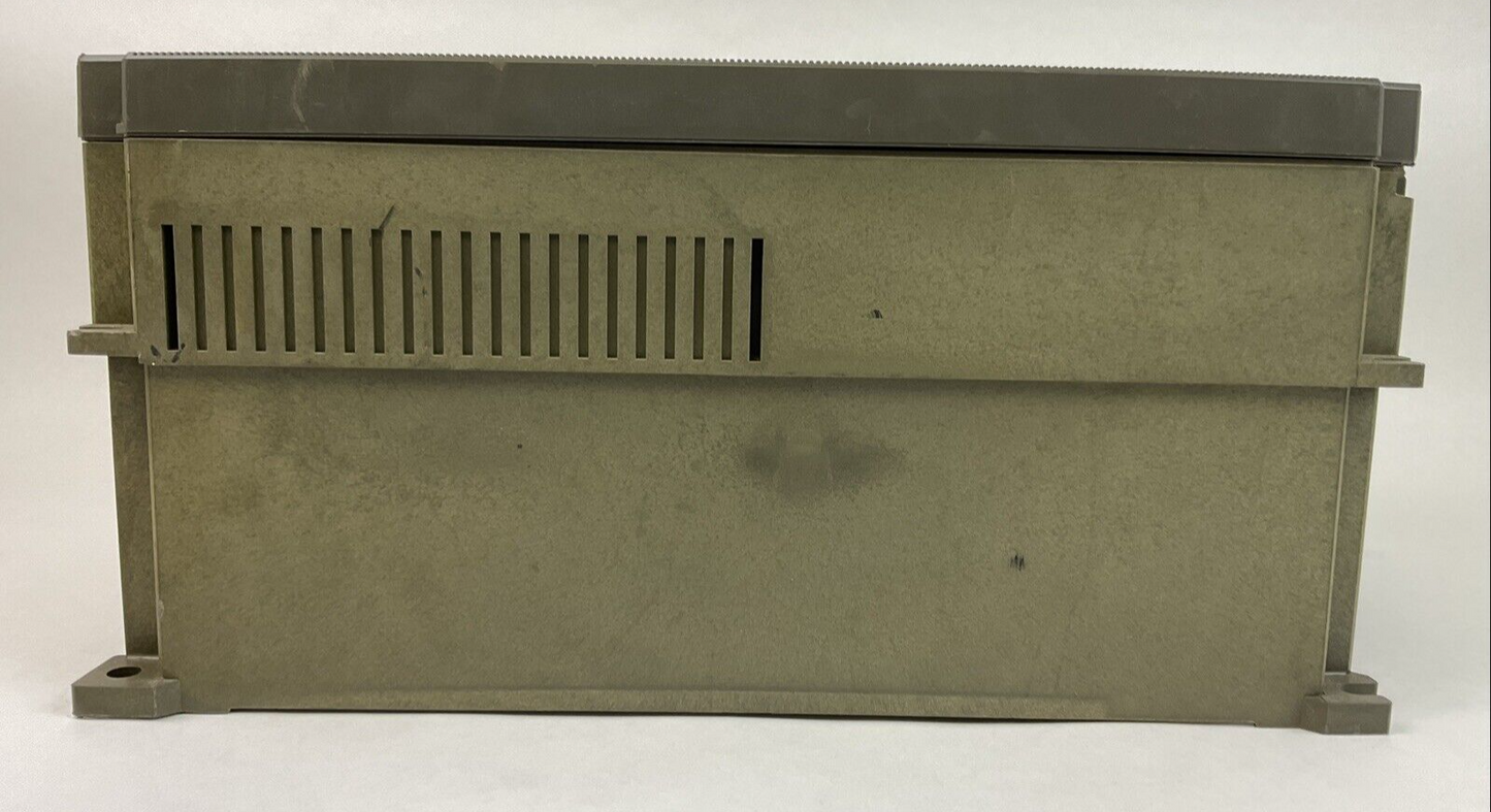 FUJI FRN020G11S-4UX FRENIC 5000G11 OUTPUT 3PH 20HP 380-460V30A SOURCE 380-480V
