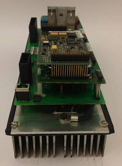 ABB INMOTION 3HAB8101-18/09A SERVO DRIVE DSQC546A, COVER W/ SCREWS ARE BROKE