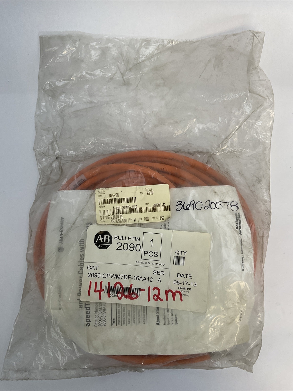 ALLEN BRADLEY 2090-CPWM7DF-16AA12 SER A POWER CABLE WITH SPEED TEC DIN CONNECTOR