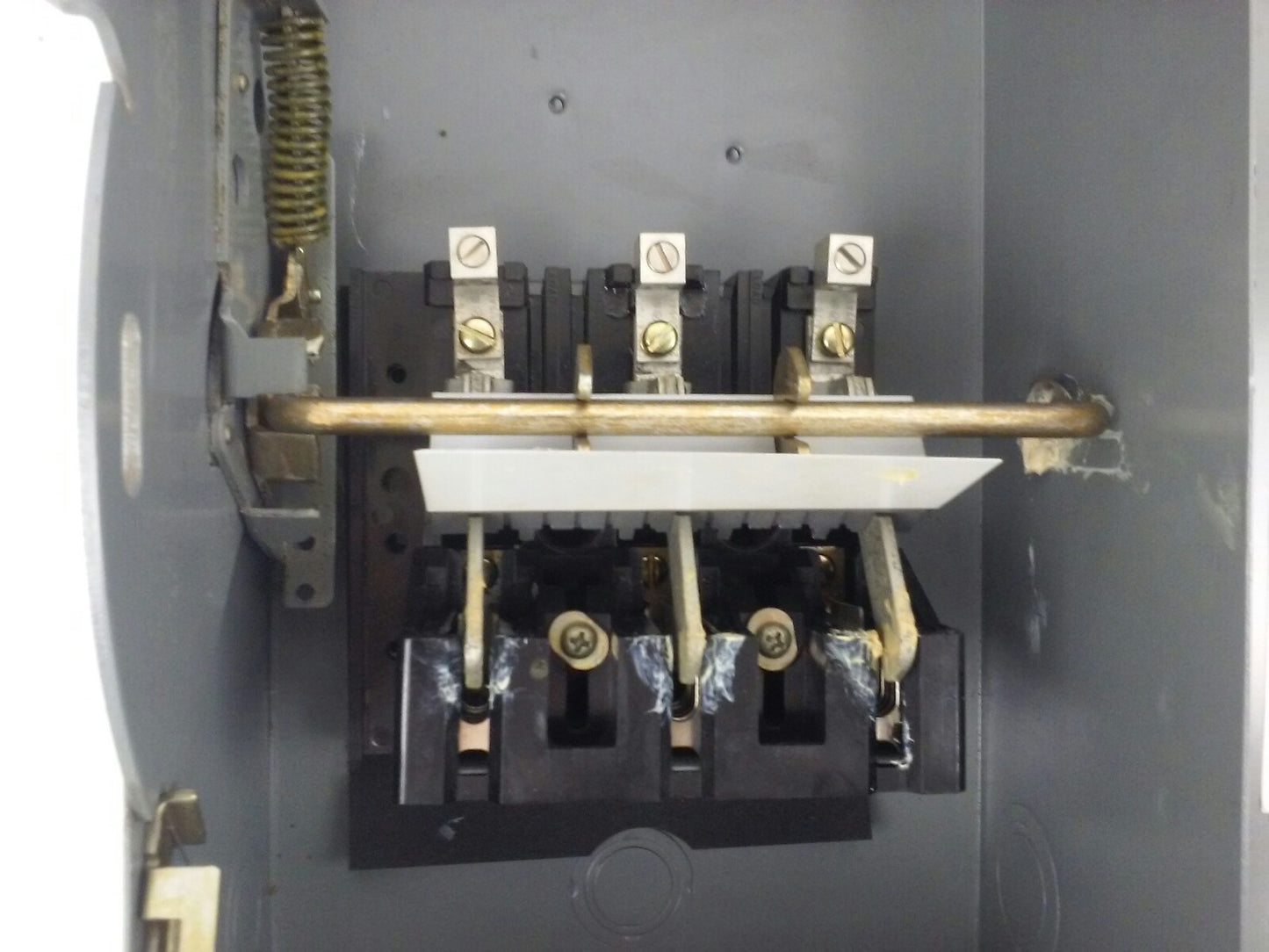 WESTINGHOUSE, HUN362, SAFETY SWITCH, 60A, 600V, 3P, TYPE 1 INDOOR ENCLOSURE, NEW