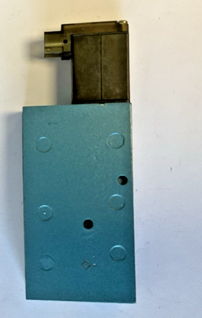 MAC  48A-AMA-AJA-GDFP-1DU SOLENOID VALVE 20-120PSI 24VDC 4.0W ***LOTOF3***