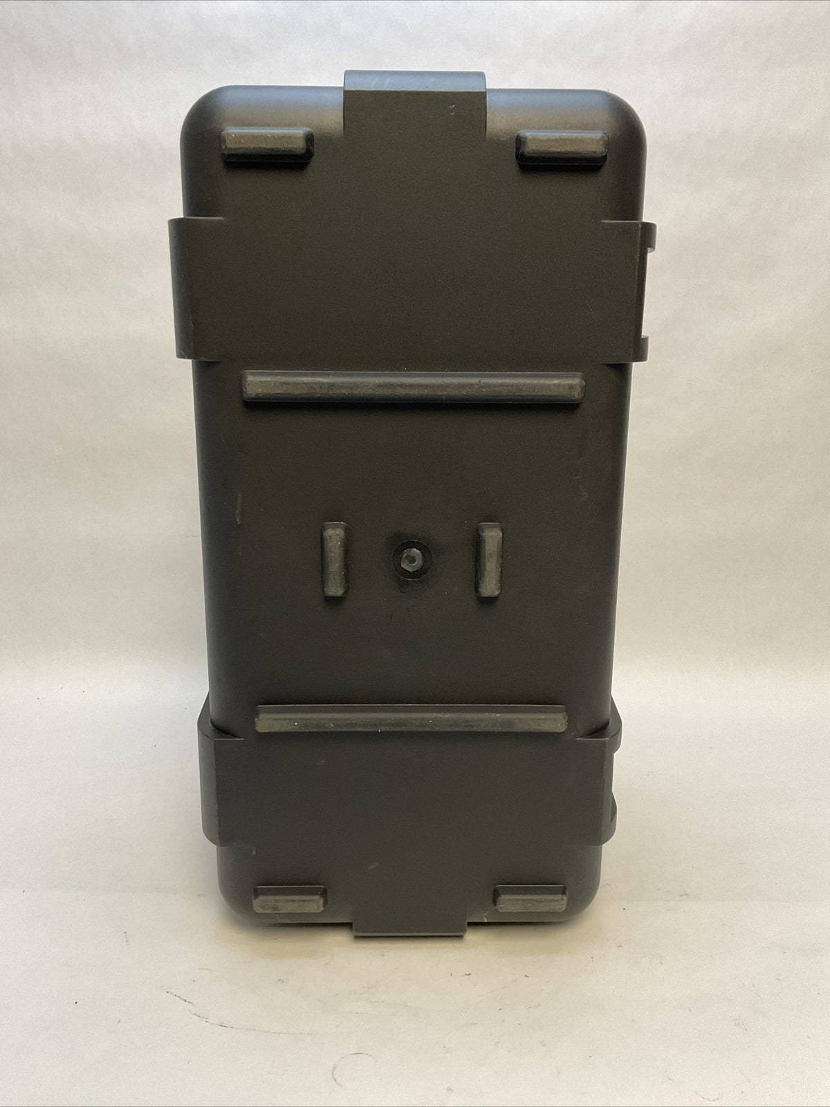 MASTER LOCK EMPTY TOOL BOX
