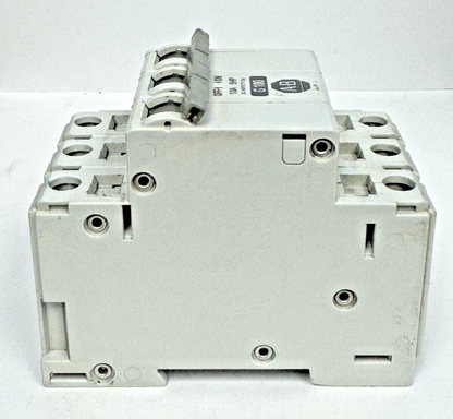 ALLEN-BRADLEY - 1492-CB3-G100 SER. C - MOTOR CONT.- 3P, 10 A, 277 V, 5 HP, 3PH