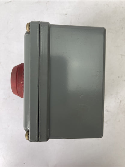WESTINGHOUSE 5664D20G02 SDW PUSHBUTTON STATION 600V AC/DC NEMA 4 STANDARD DUTY