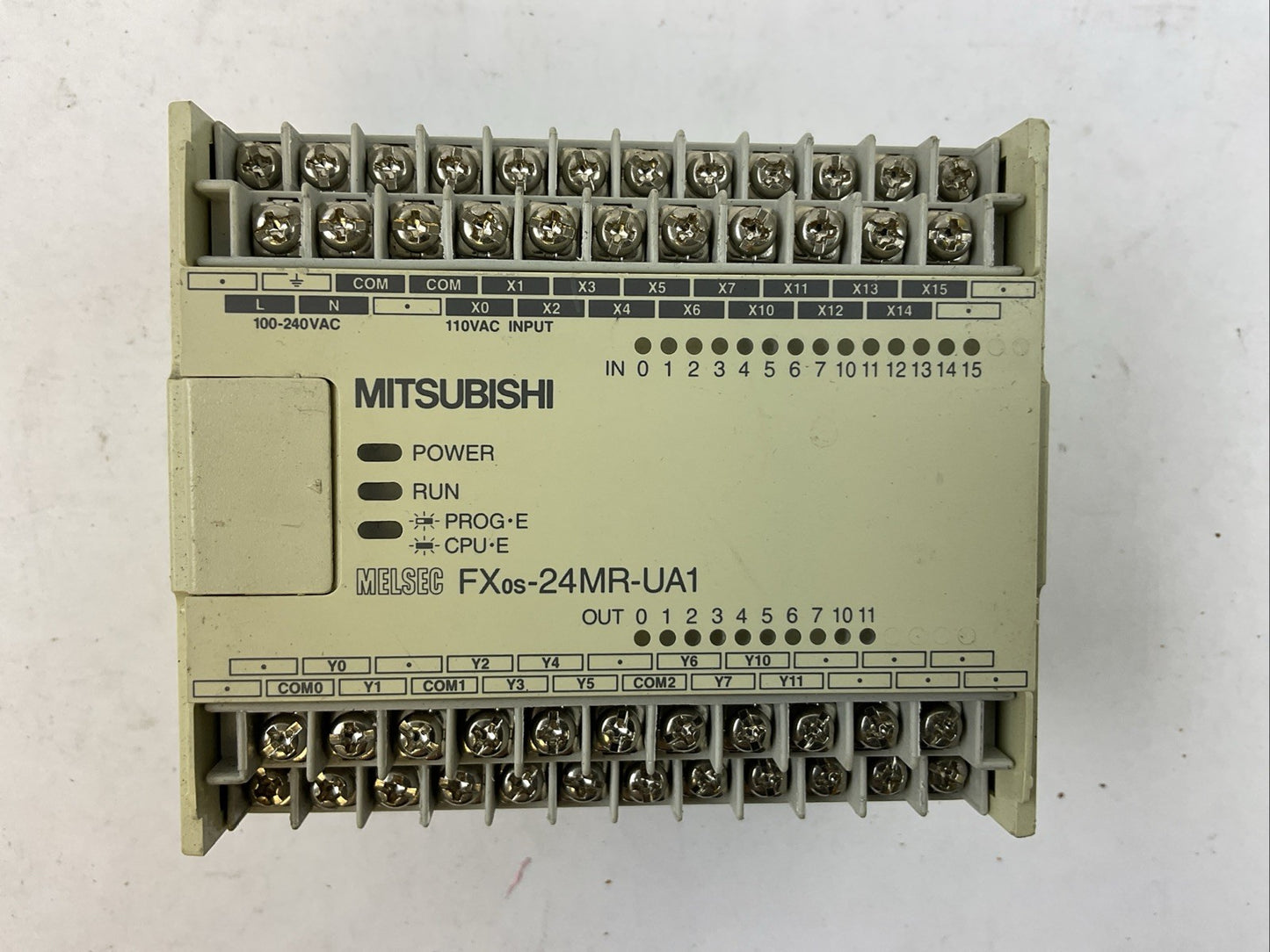 MITSUBISHI FXos-24MR-UA1/UL PROGRAMMABLE CONTROLLER 100-240VAC 50/60HZ 2.5A 25VA