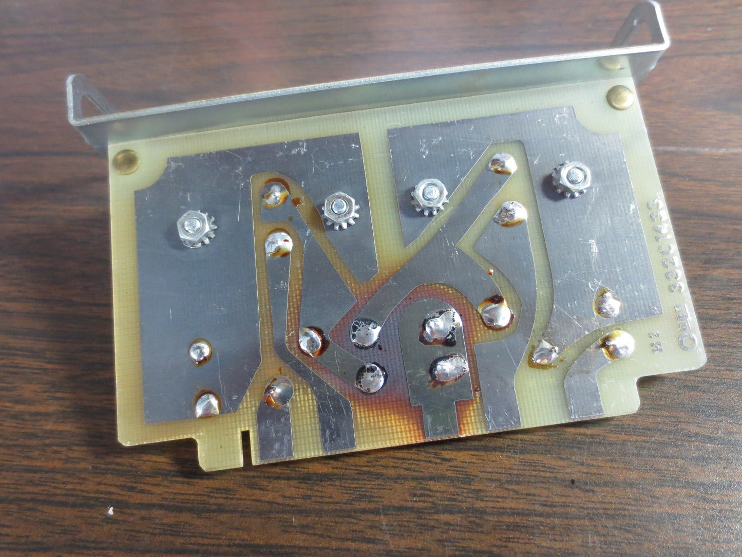 ONAN 300B848 VOLTAGE CONVERTER 24V to 12V - 332C1433