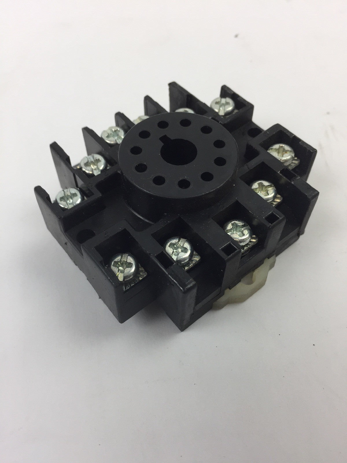 ALLEN BRADLEY 700-HN126 RELAY SOCKET BASE SERIES A 10A 300V (LOT OF 5)