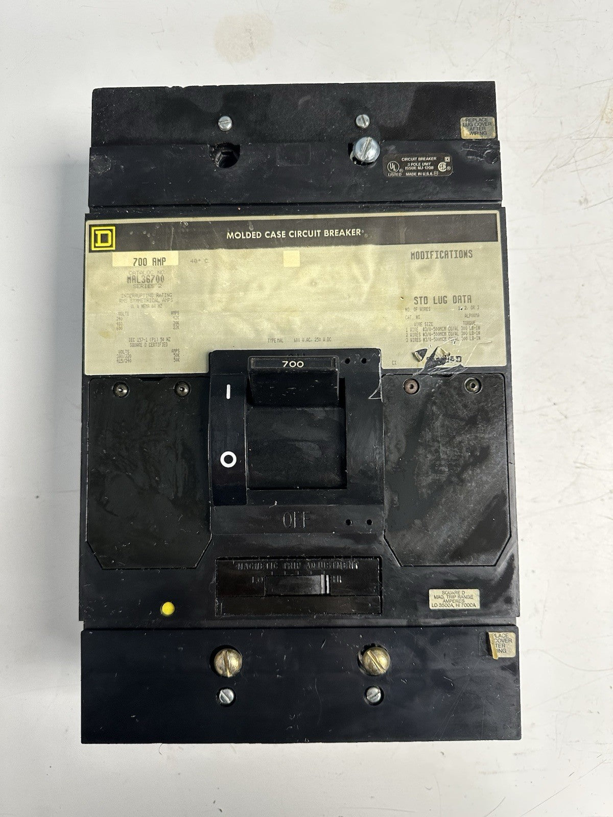 SQUARE D MAL36700 SERIES 2 700 AMP 3P 600 VAC MOLDED CASE CIRCUIT BREAKER