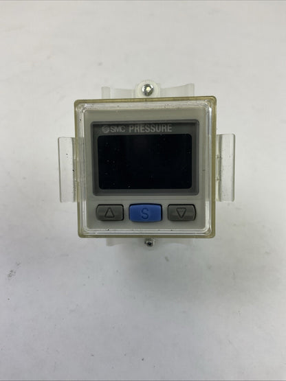 SMC ISE30A-01-C PRESSURE SWITCH 12-24VDC