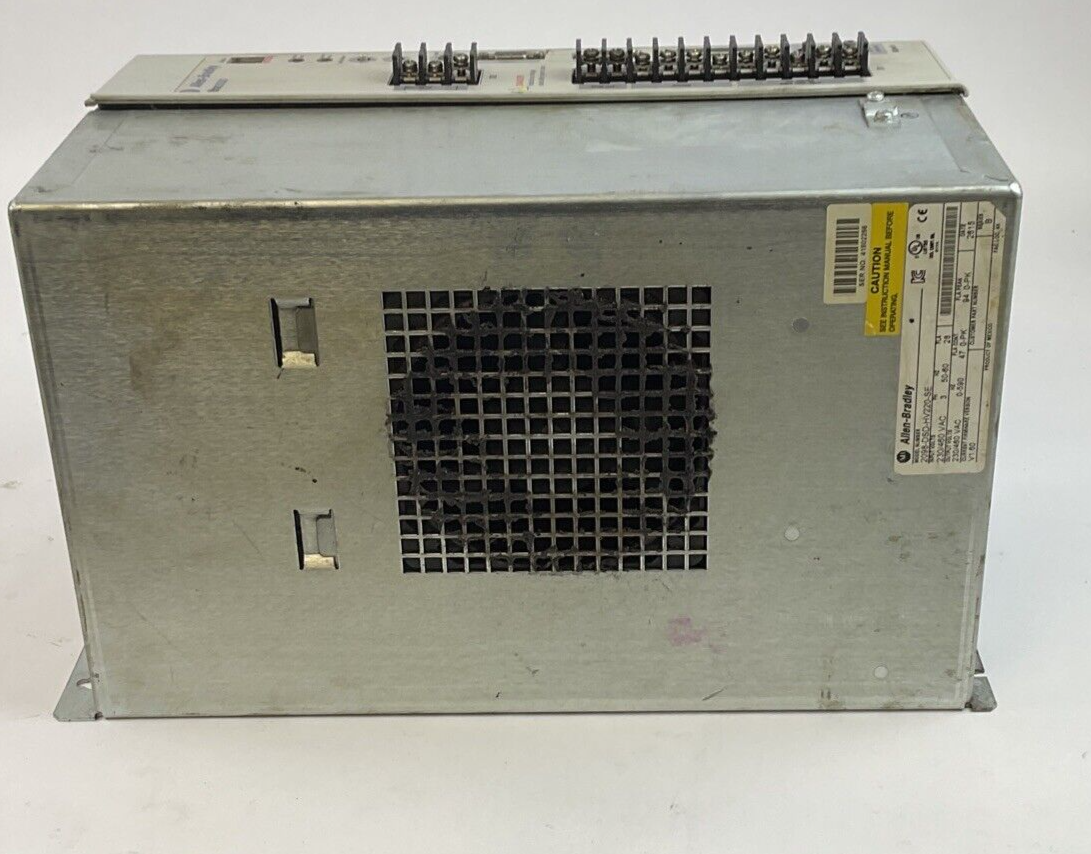 ALLEN BRADLEY  2098-DSD-HV220-SE SERVO DRIVE SER.B  3PH FIRM V1.60 COVER BROKEN