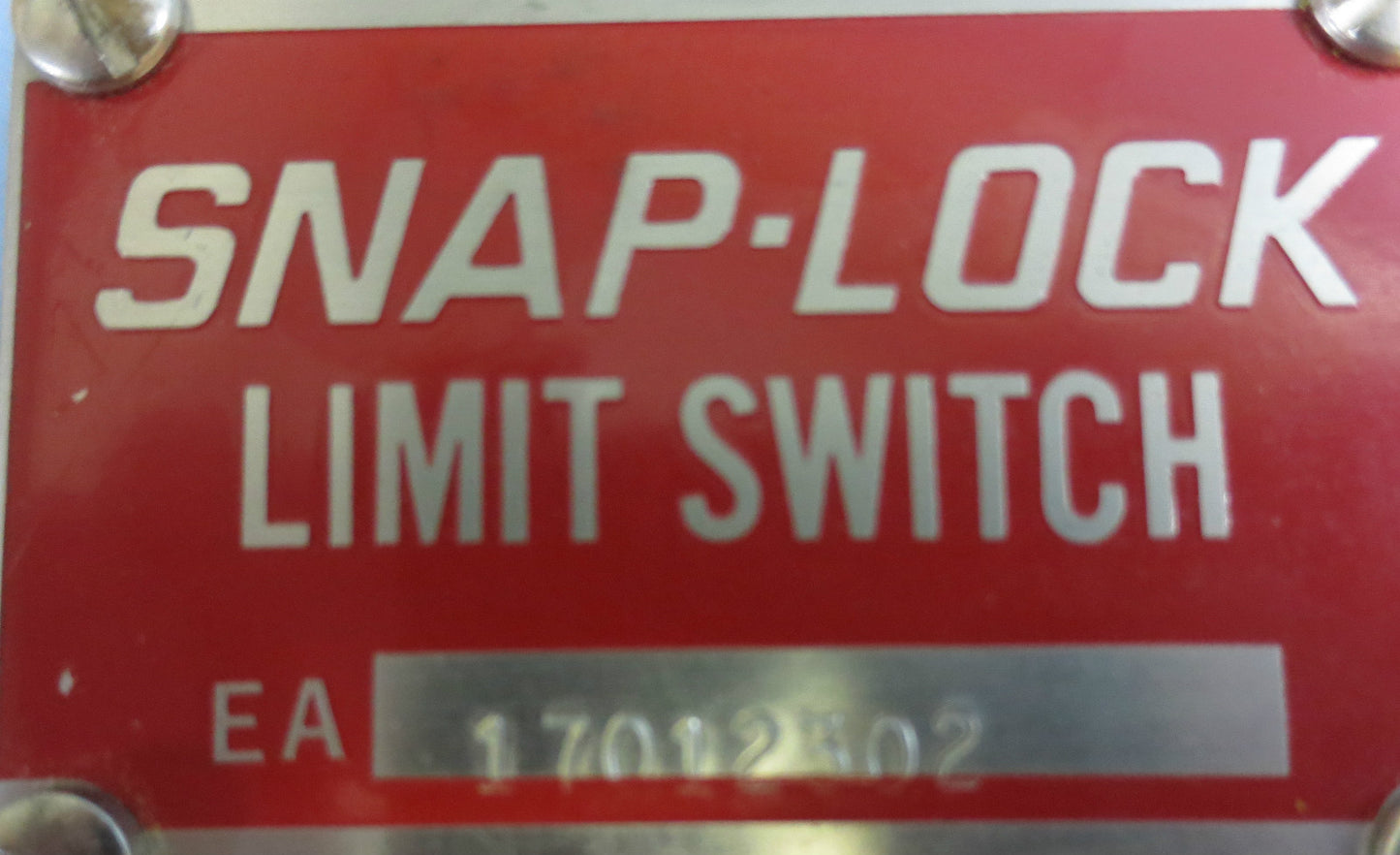 NAMCO EA170-12302 SNAP-LOCK LIMIT SWITCH
