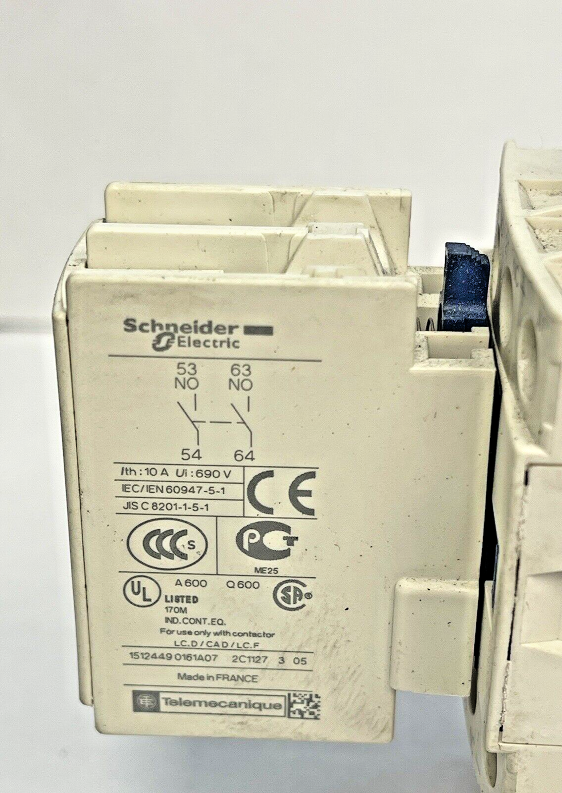 SCHNEIDER ELECTRIC - LC1D32 - CONTACTOR 24VDC & SCHNEIDER LADN20 - CONTACT BLOCK