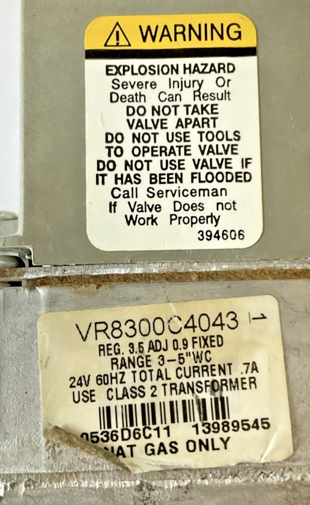 HONEYWELL VR8300C4043 GAS VALVE 3-5"WC 24V 60HZ .7A NAT GAS