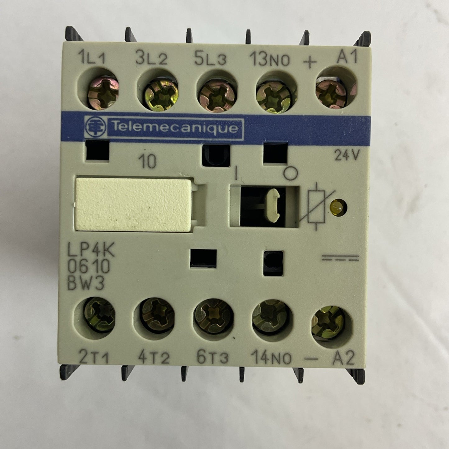 TELEMECANIQUE LP4K0610BW3 600V 20A 3PH 3HP CONTACTOR 24V COIL