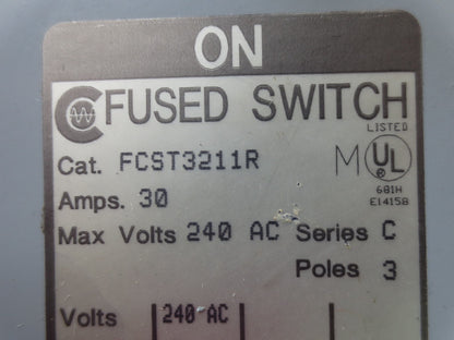CHALLENGER FCST3211R TWIN PANELBOARD SWITCH - 30A, 240V, 3-POLE
