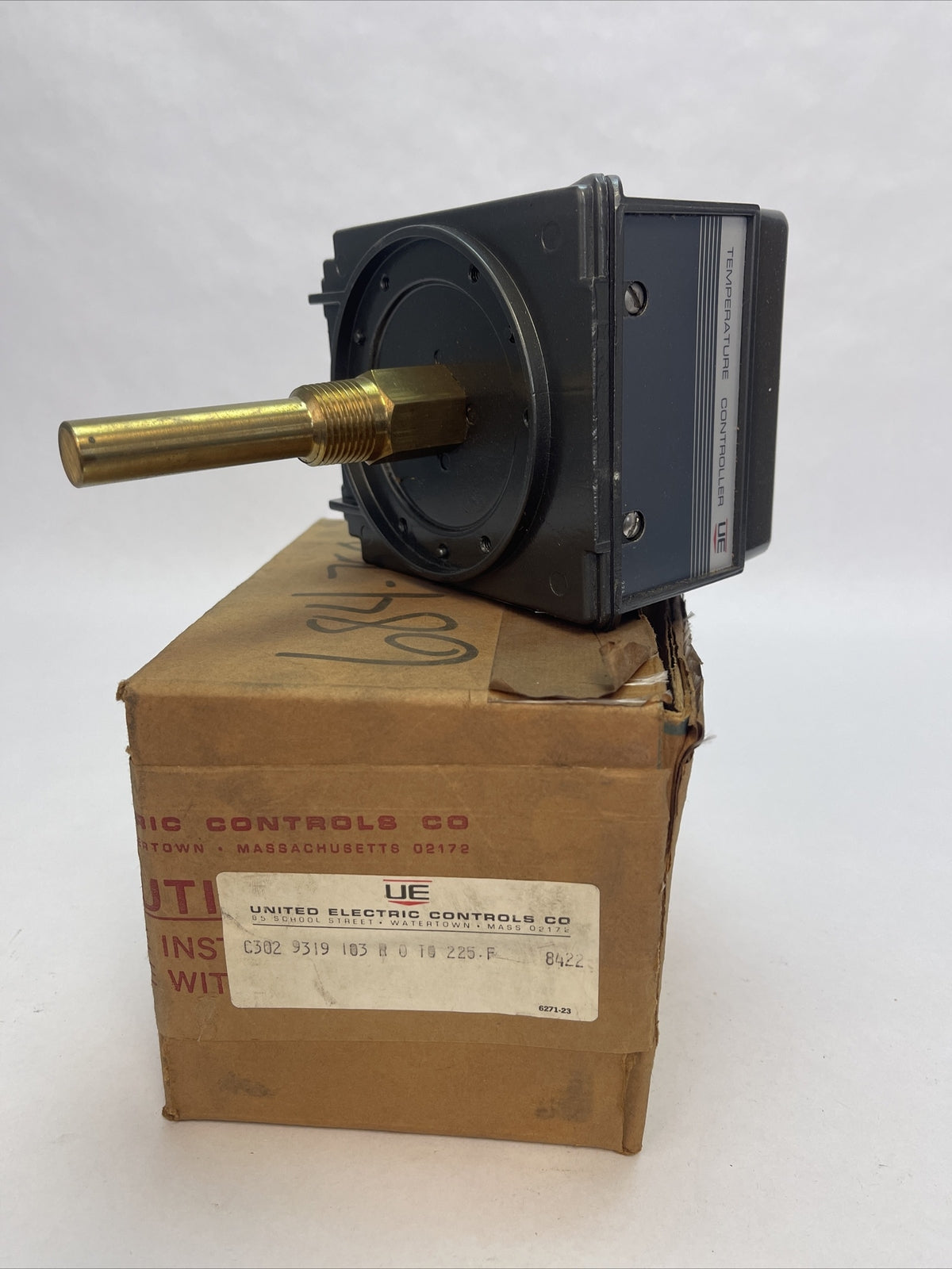 UNITED ELECTRIC CONTROLS C302 9319 103 R 0 10 225 F TEMPERATURE CONTROL 15A 125/