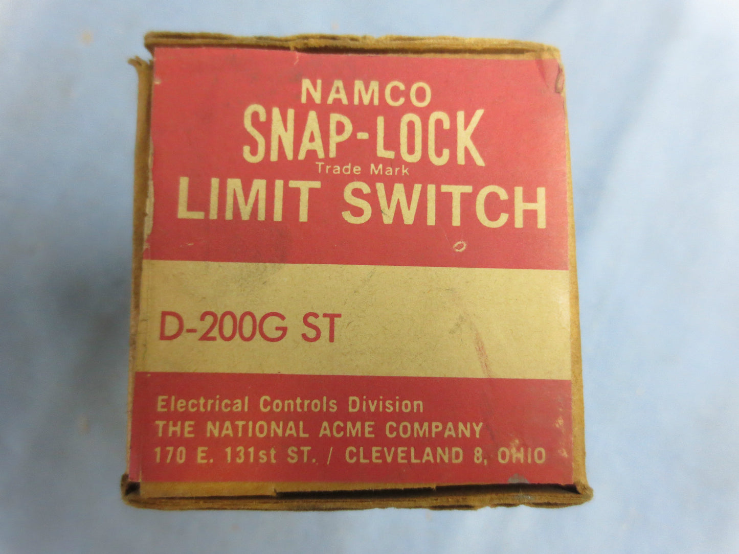 NAMCO D-200G-ST SNAP-LOCK MARK II LIMIT SWITCH - NEW SURPLUS in BOX
