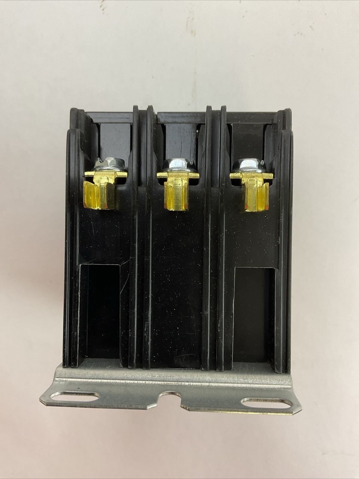 SQUARE D 8910DPA33V02 CONTACOTR SER C 3P 600VAC 20HP 40A COIL 110/120VAC 50/60HZ