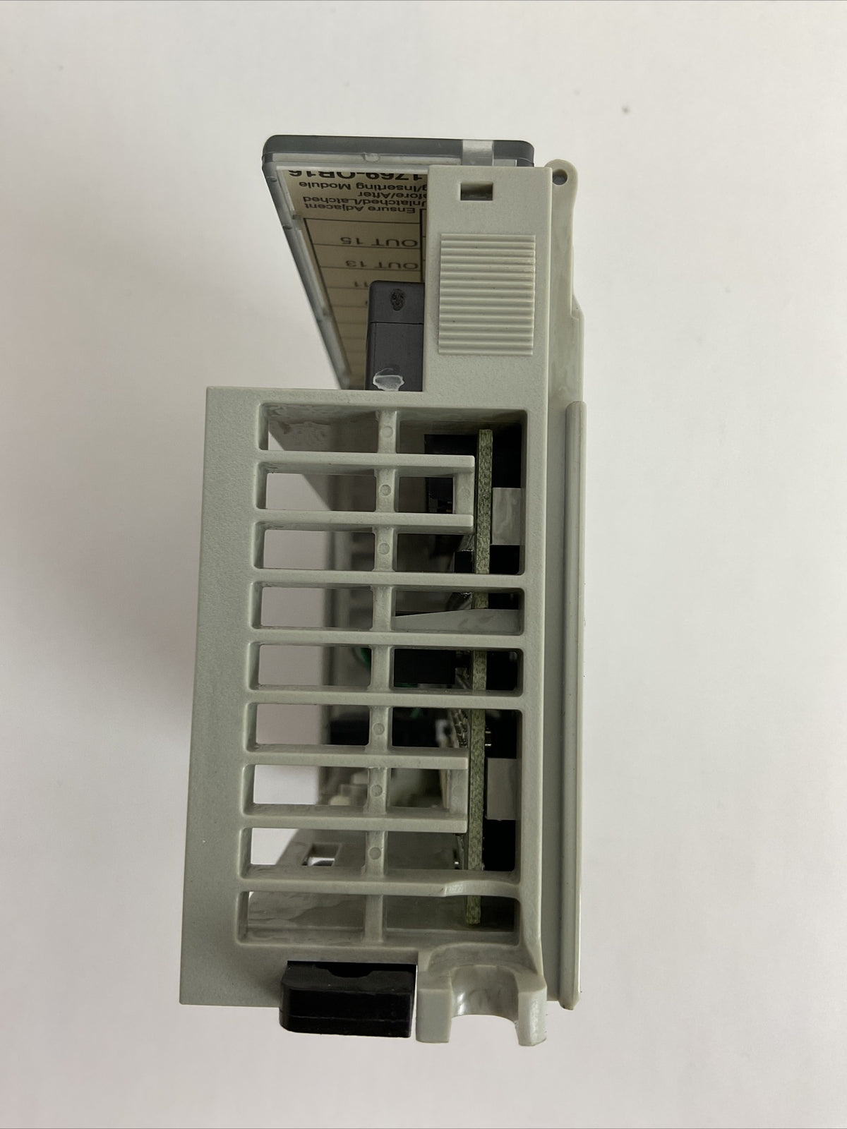 ALLEN BRADLEY 1769-OB16 SER B F/W REV 3.1 DIR/VER 95320752/02 16PT 20.4-26.4VDC