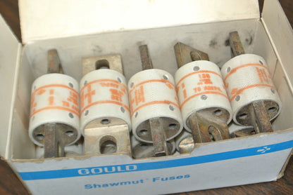 BOX of 10 SHAWMUT A13X70 SEMICONDUCTOR / RECTIFIER FUSE 70A 130VAC NEW SURPLUS