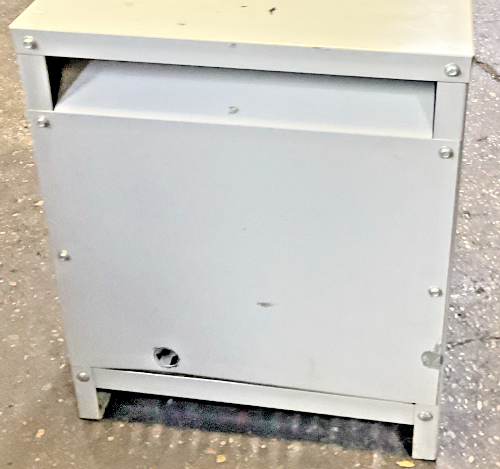 HEVI-DUTY ET2H30S SHIELDED GENERAL PURPOSE TRASFORMER 30KVA 3PH 60HZ 480D 84A