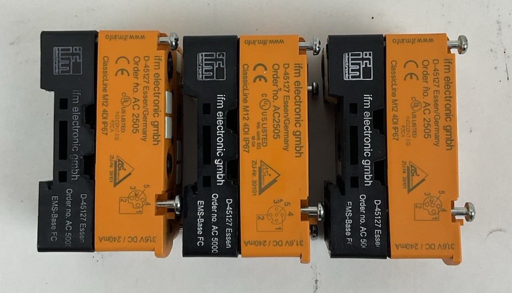 IFM ELECTRONIC RELAY GMBH D-45127 316V DC / 240mA LOT OF 3